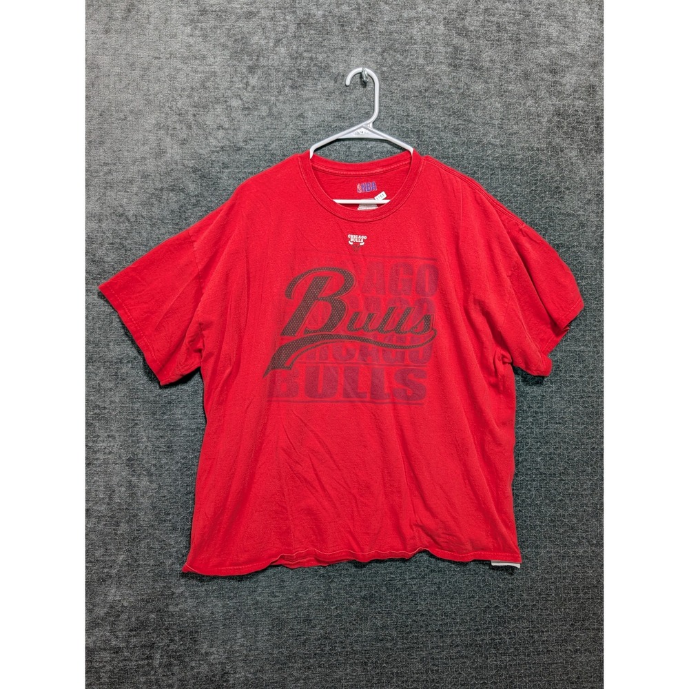 NBA Chicago Bulls Graphic T-Shirt Mens 2XL Red Short Sleeve Crew Neck Tee